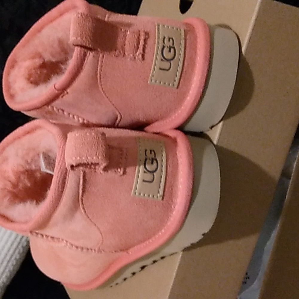 UGG classic mini boots